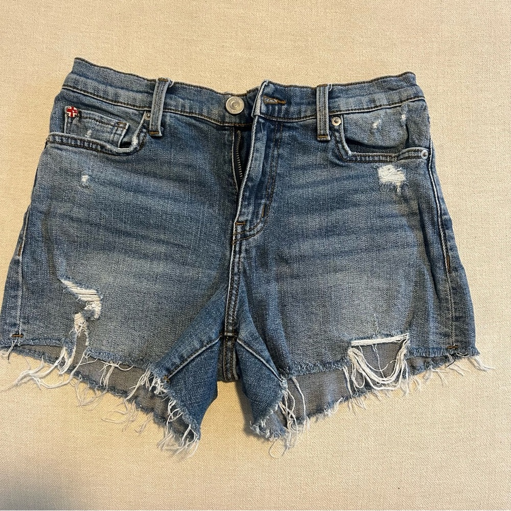 HUDSON Gemma Mid Rise Cut Off Slightly Distressed Jean Shorts